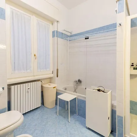 Holiday Apartment - Brescia Centro - Parcheggio Privato Exterior photo