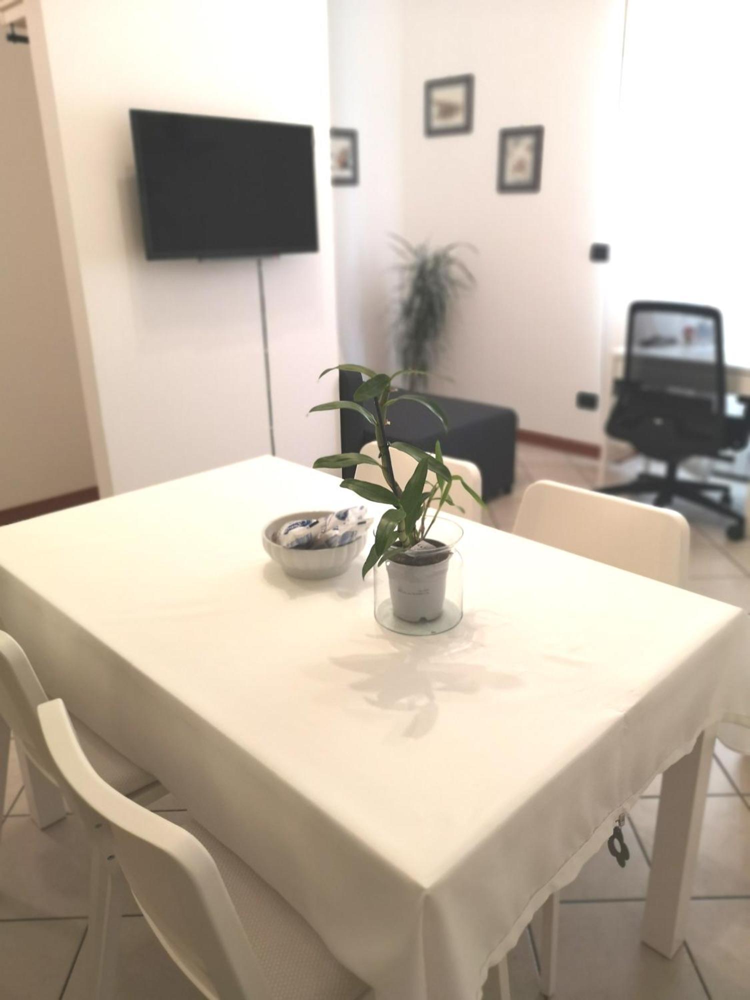 - Centro - Parcheggio Privato Apartment